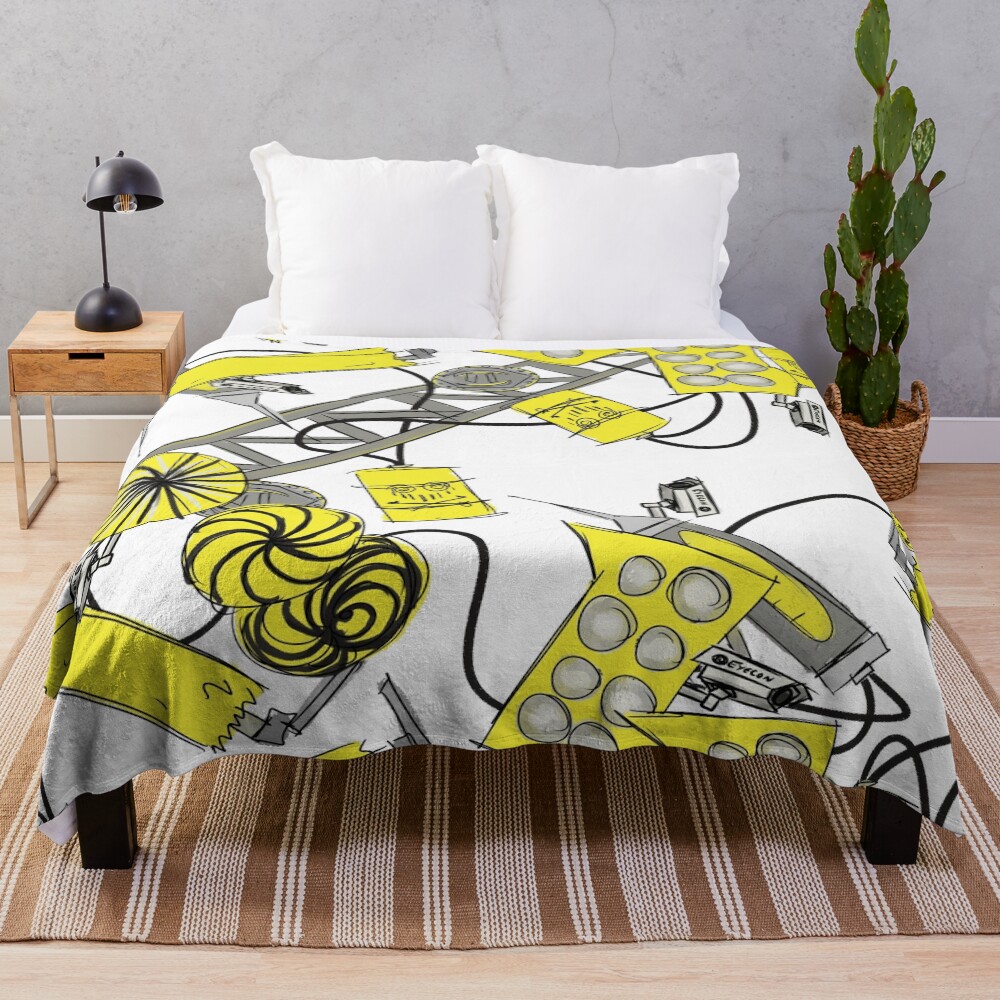 Badly Drawn Marmaliser Parts Connected Pattern Throw Blanket